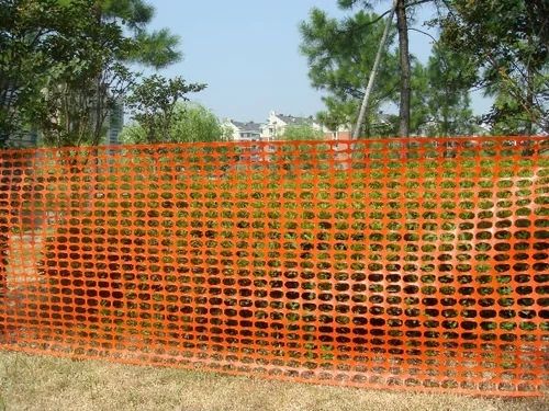 Colony Hardware | 4'x100' Orange Tree Safety/Protection Fence